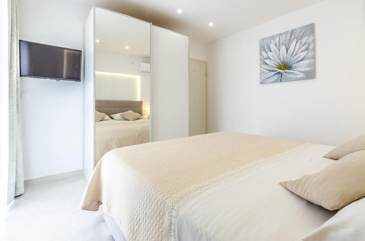 Antea Apartment Prižba Dış mekan fotoğraf