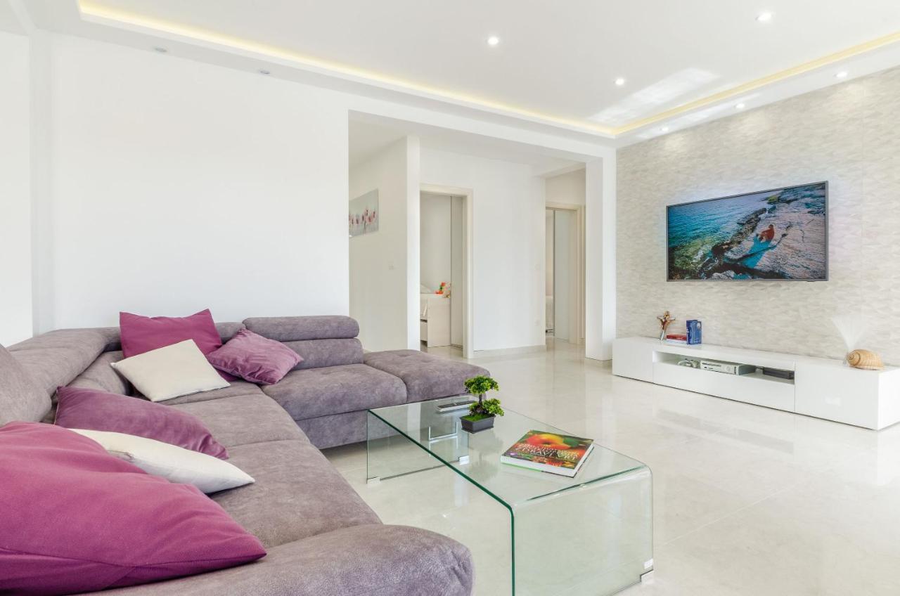 Antea Apartment Prižba Dış mekan fotoğraf